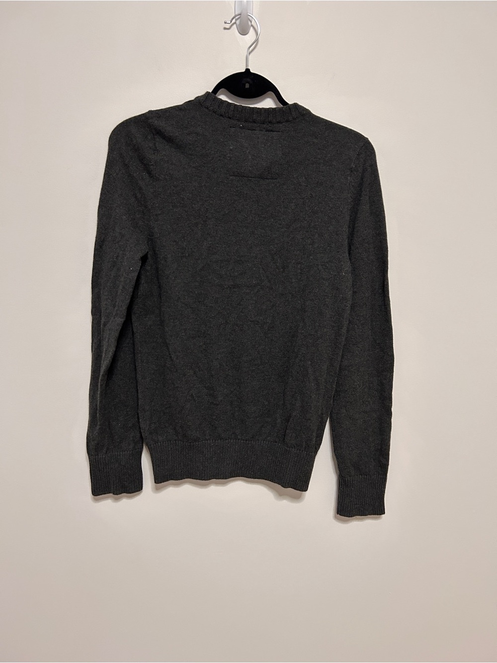 Abercrombie & Fitch Woman’s Medium Dark Charcoal V-Neck Sweater Y2K 90’s Preppy - Picture 2 of 10